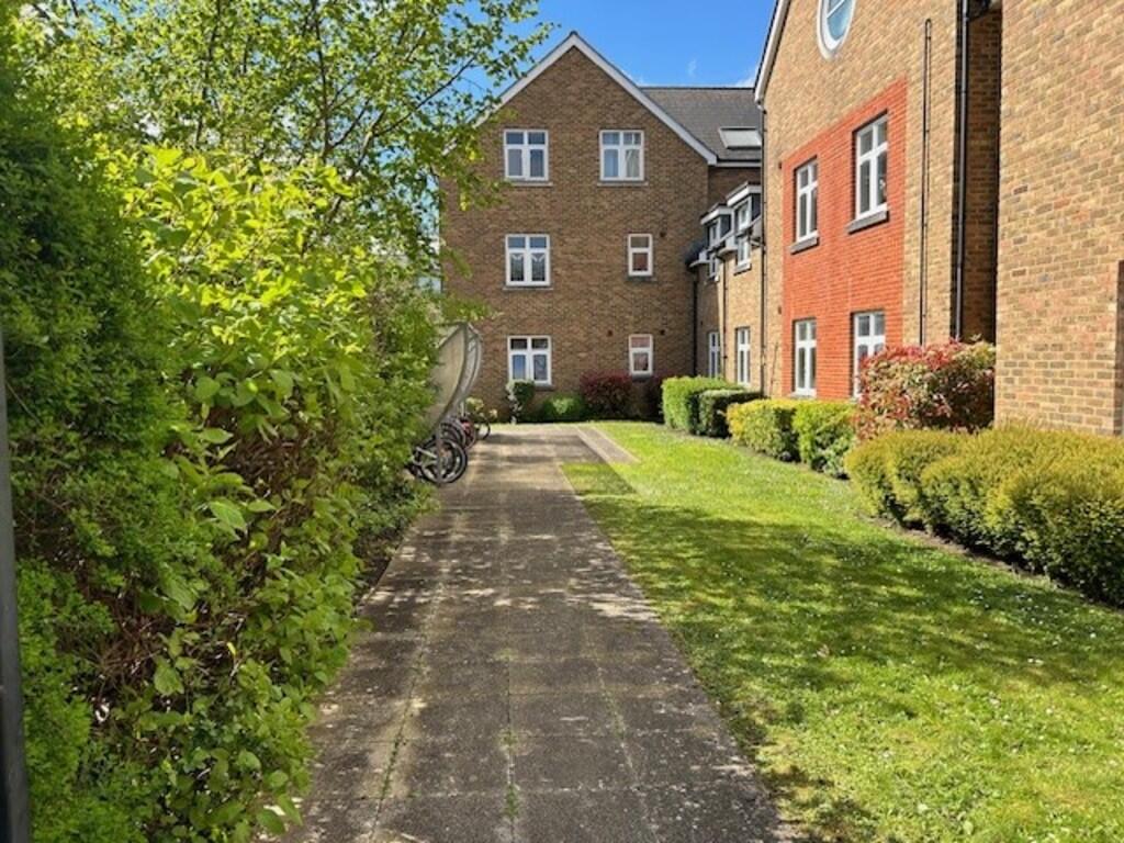 Property photo 8
