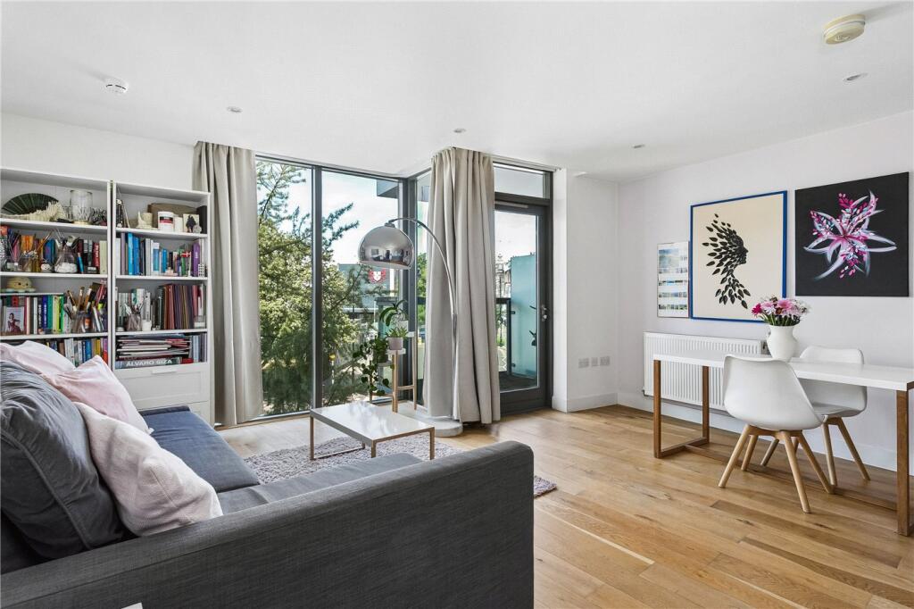 Main image of property: Packington Street, London, N1