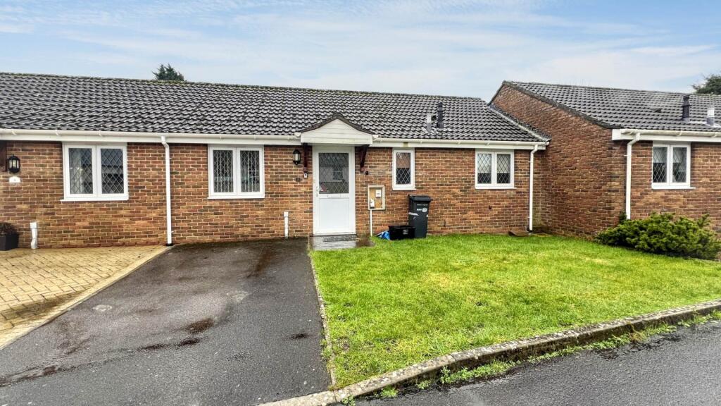 Main image of property: Vine House Gardens, Chard