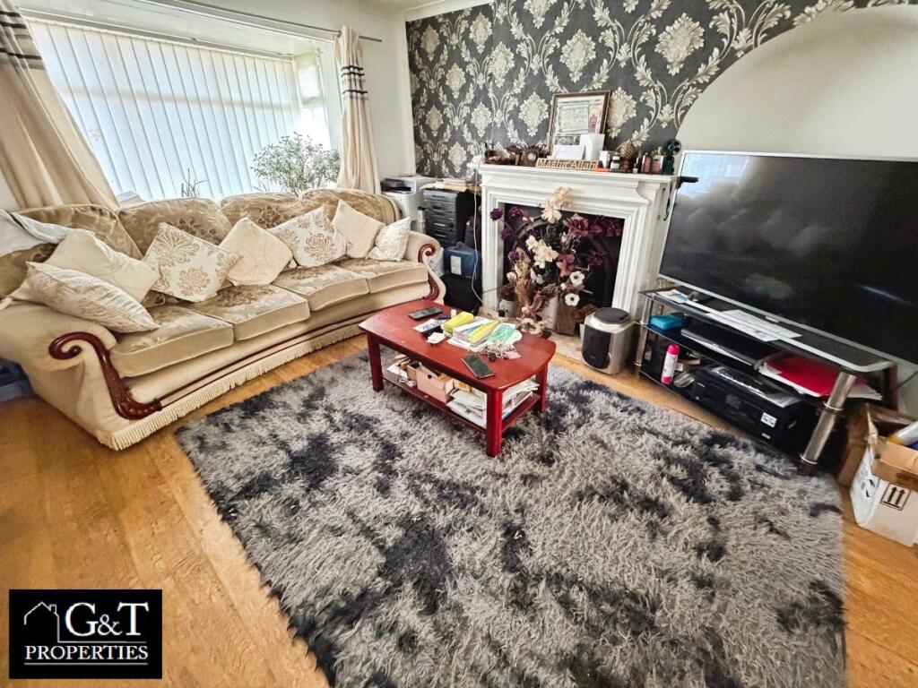 House in Sandwell, Moat Farm - View 3