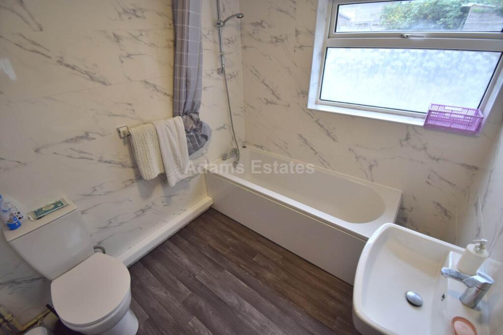 House in Reading - View 4