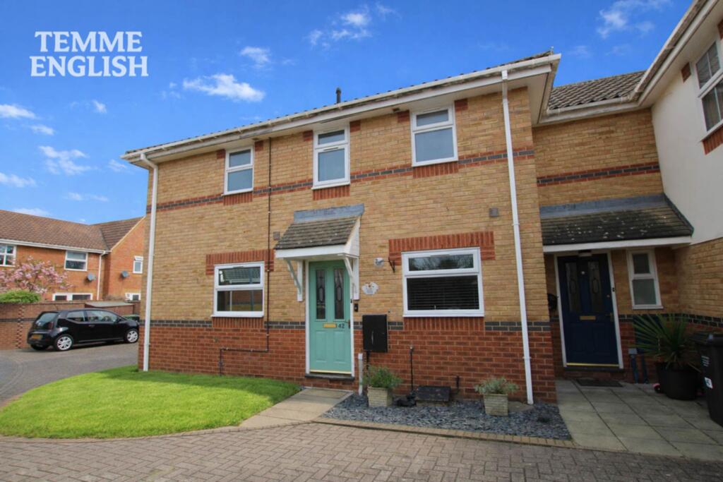 2 bedroom terraced house for sale in Derby Close, Langdon Hills, SS16