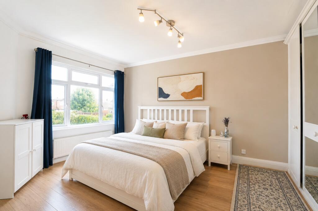 Apartment in London - View 4