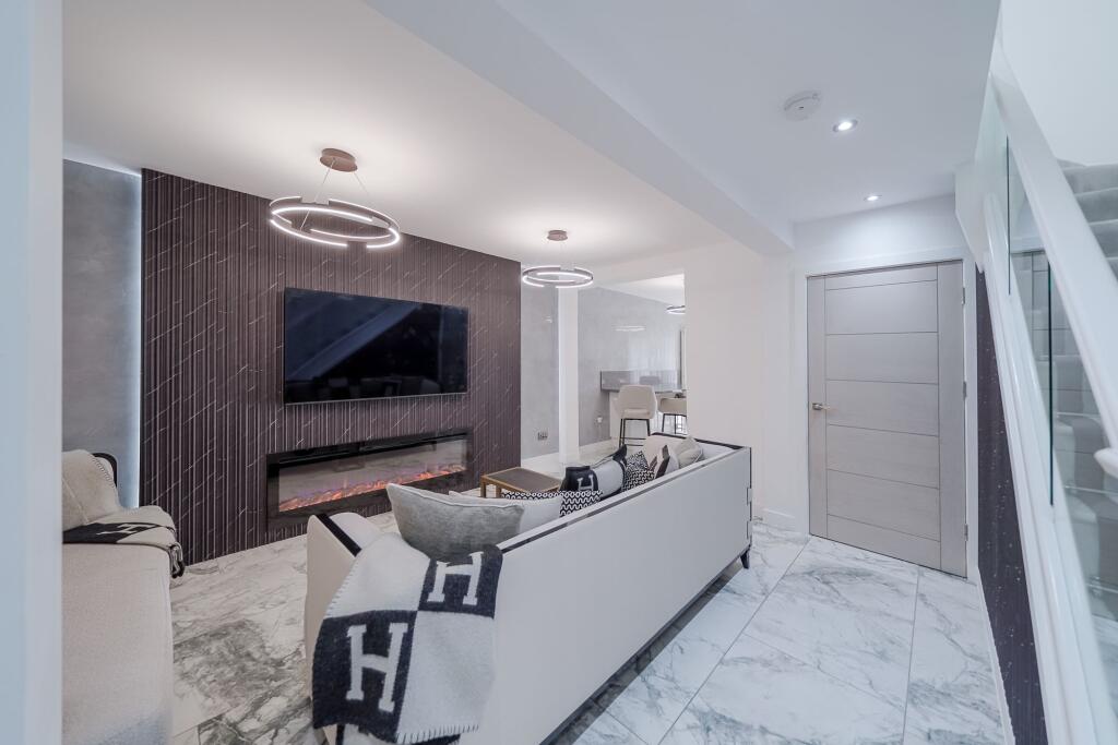 House in Liverpool - More