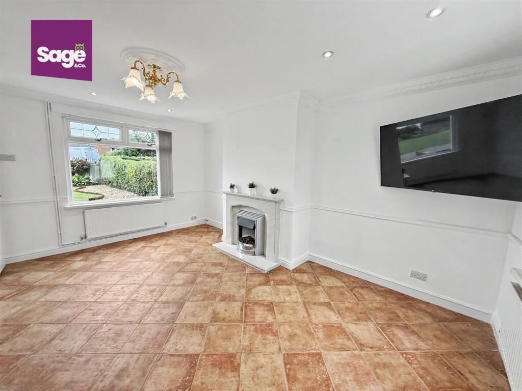 House in Gwyddon, Llan-fach, Abercarn - View 2