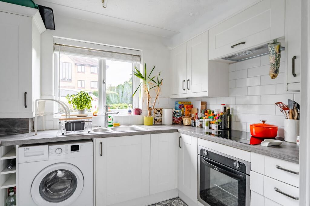 Apartment in Norwich, Norfolk - More