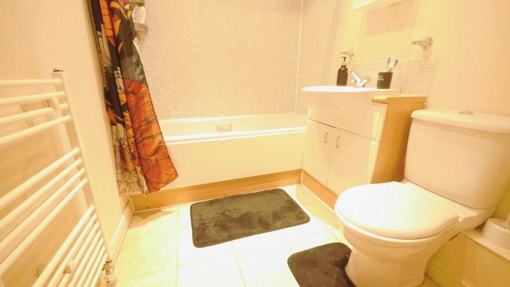 Clarkson Court, Hatfield photo 5