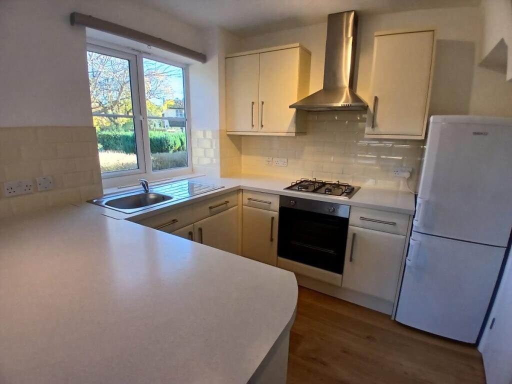 House in Redhill - View 3