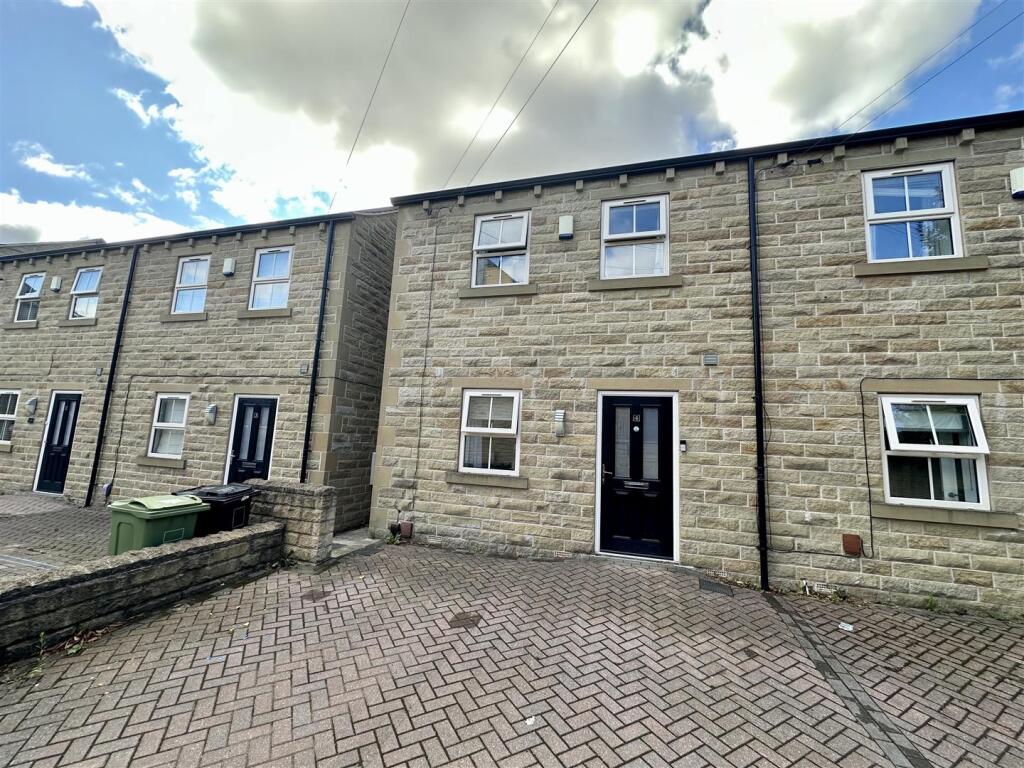 Main image of property: Willow Close, Soothill, Batley