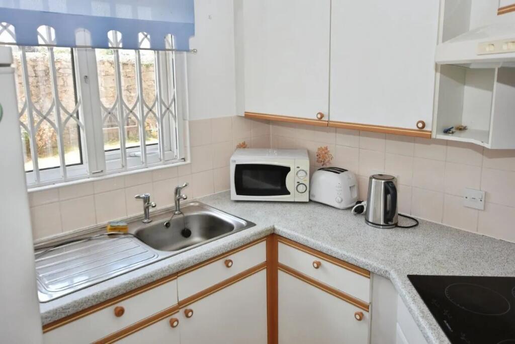 Apartment in Teignbridge, Newton Abbot - View 4