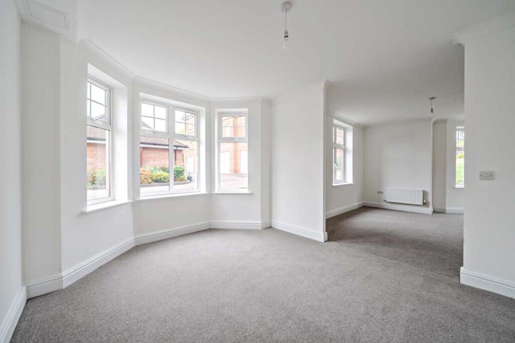 Apartment in Taunton - View 5