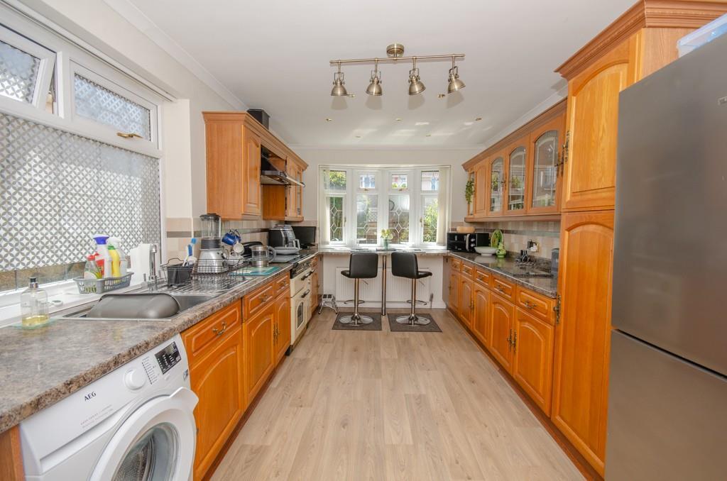 House in Bristol, Blackhorse, Emersons Green - View 4