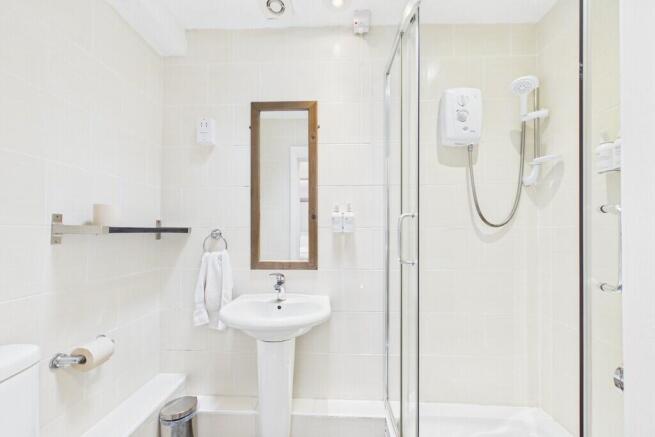 Rowan Shower Room