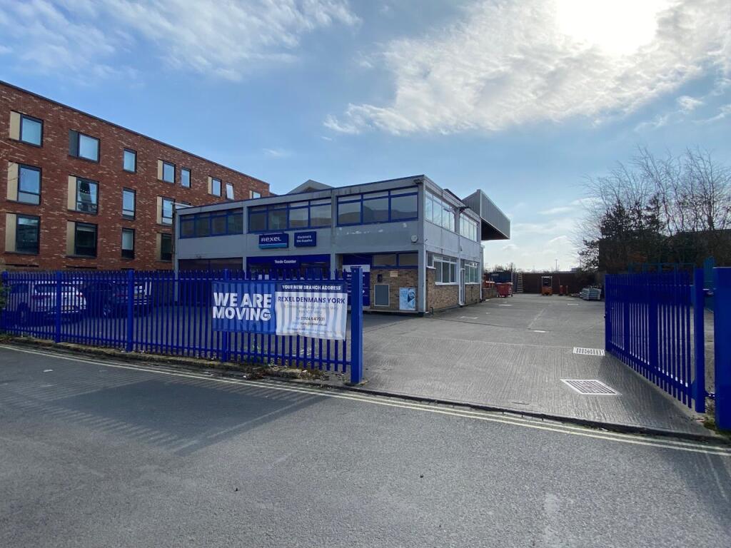 Main image of property: 17 Redeness Street, York, YO31 7UU