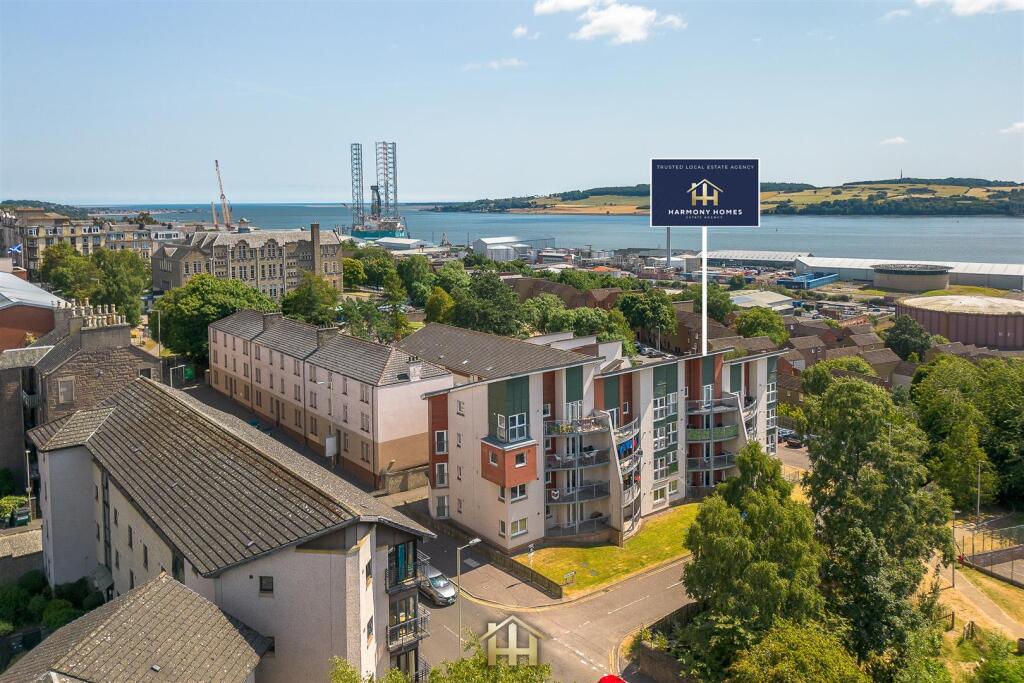 Apartment in Dundee, Baxter Park, Stobswell