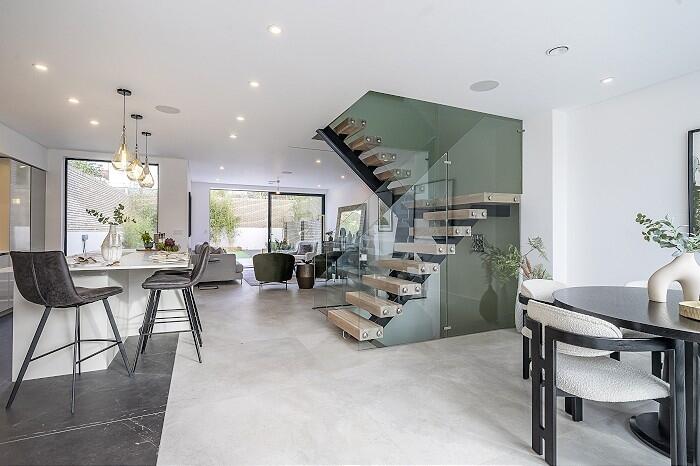 Main image of property: Gulliver Place London N10