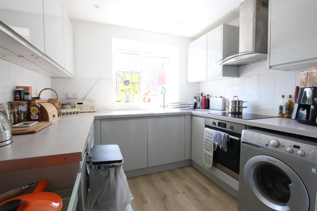 Main image of property: BRIDGE COURT, LEATHERHEAD, KT22