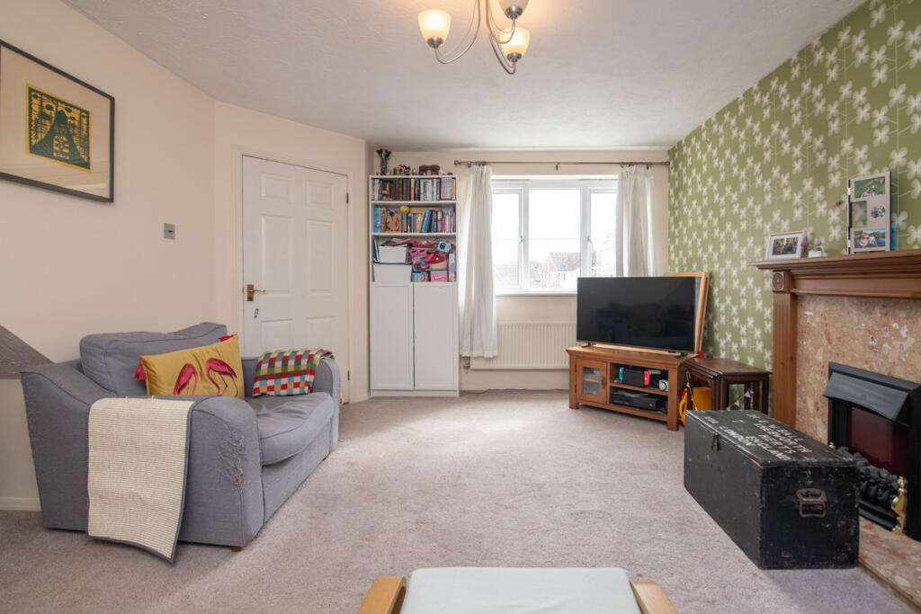 House in Redditch, Enfield - View 4