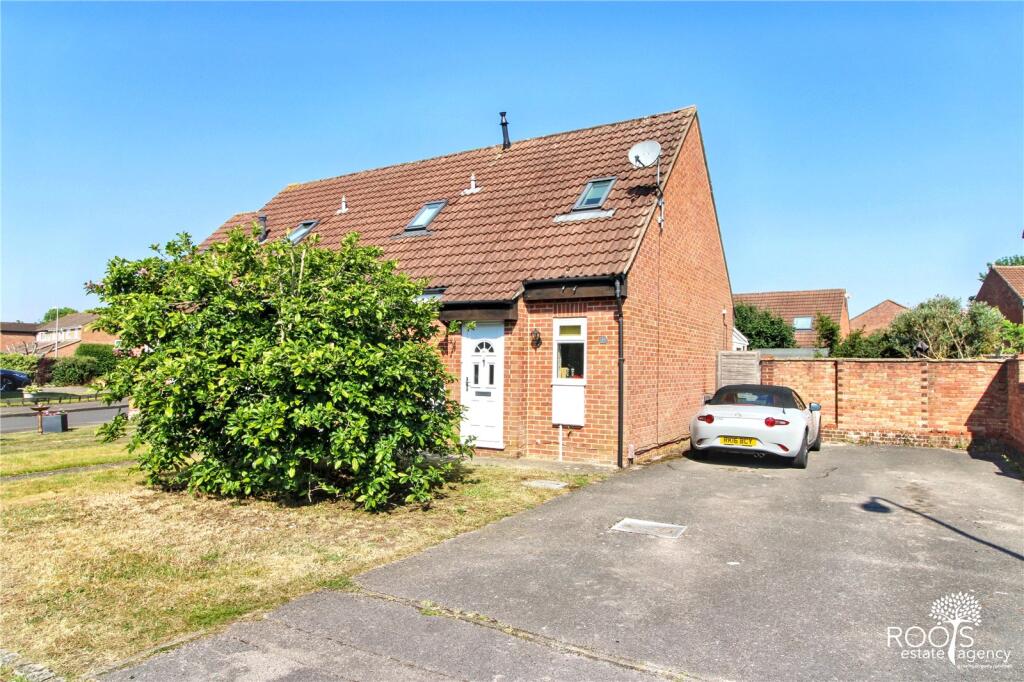 Main image of property: Alston Mews, Thatcham, Berkshire, RG19