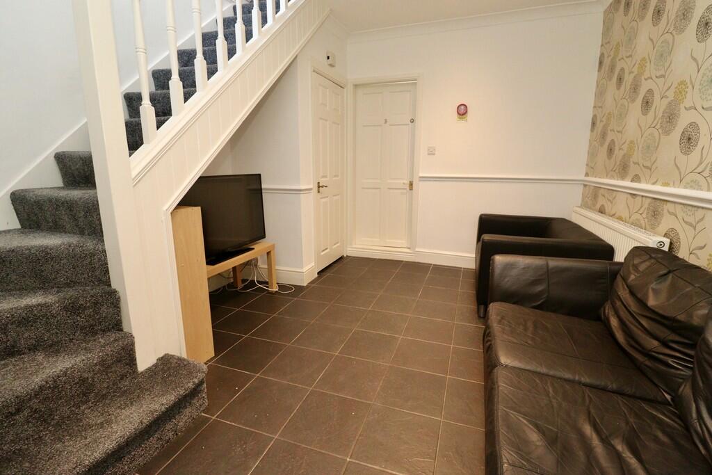 House in Lincoln, New Boultham - View 5