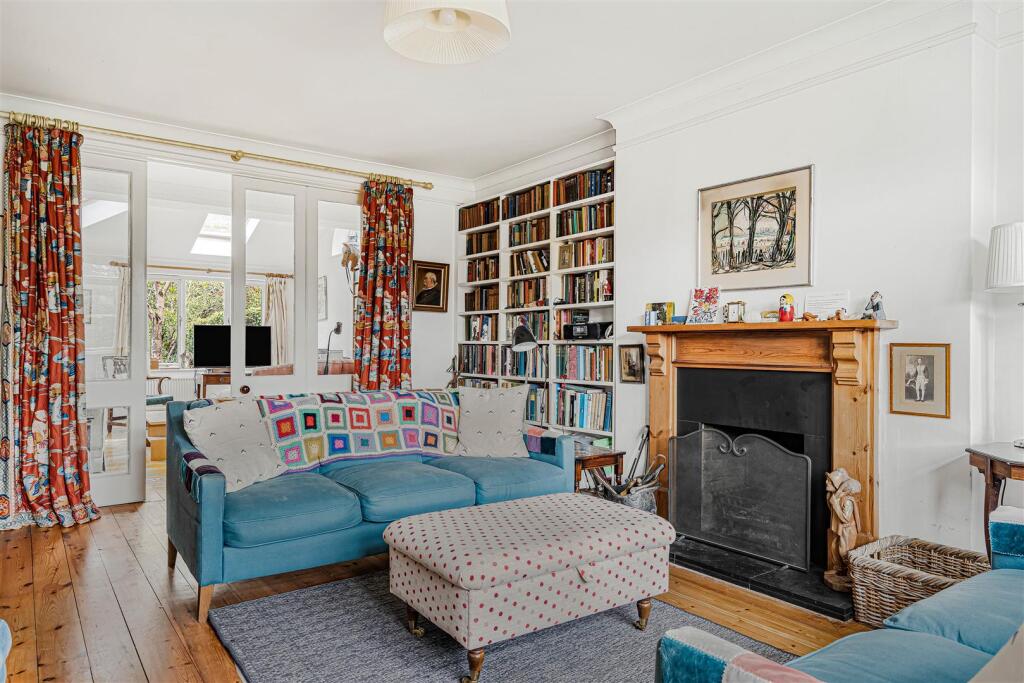 House in Cambridge - View 4