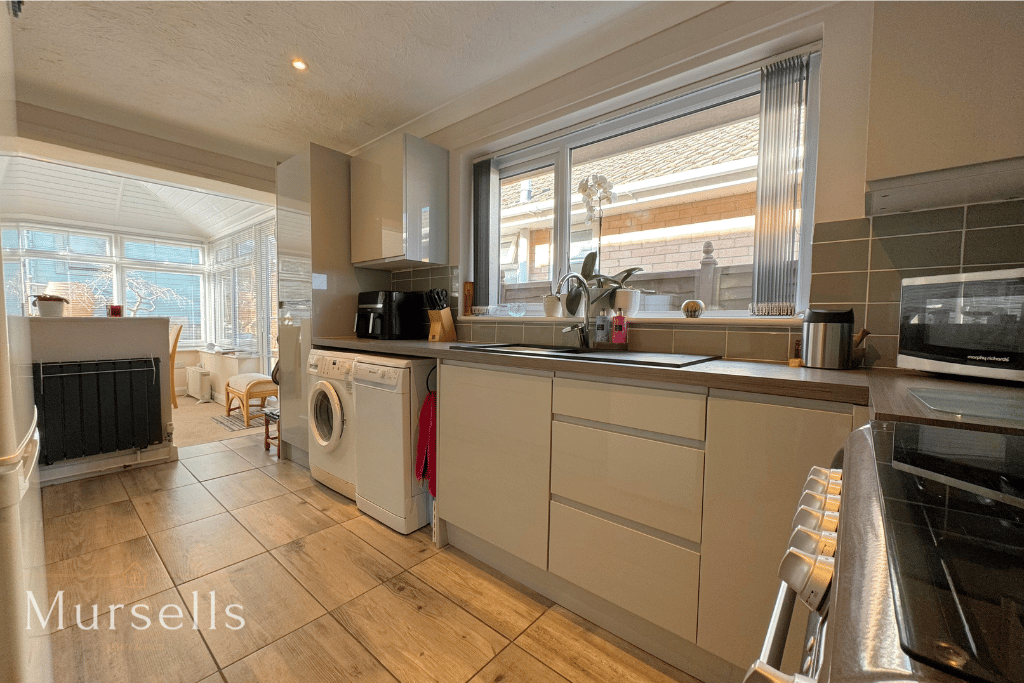 House in Lytchett Matravers - View 3
