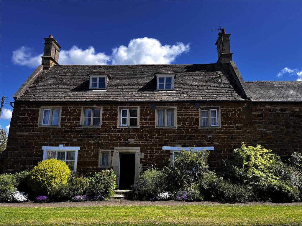 Main image of property: Main Street, Rockingham