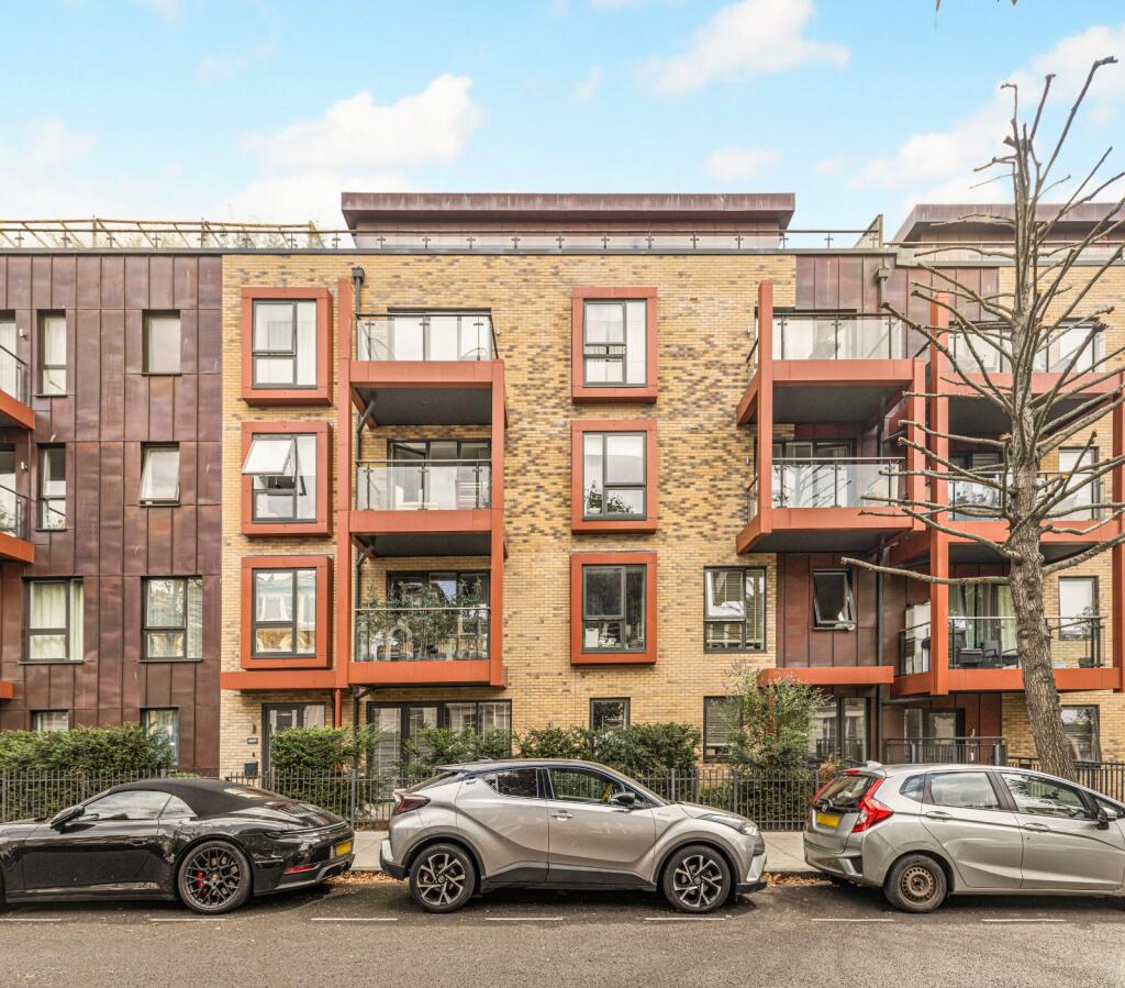 Apartment in London, City of Westminster - View 2