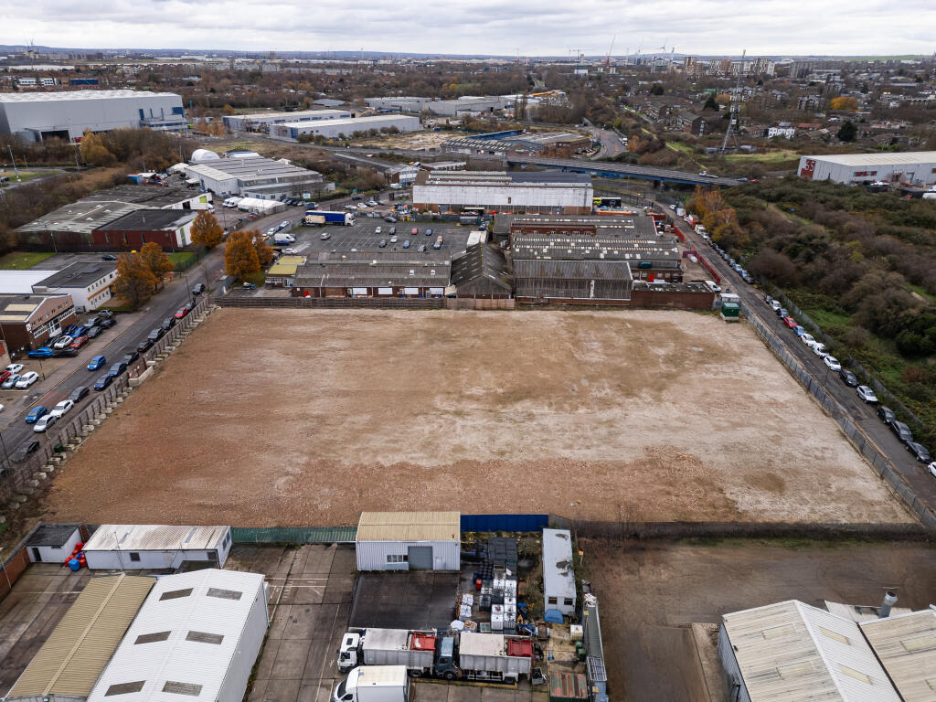 EDIT_gbwest04_drone_025.jpg