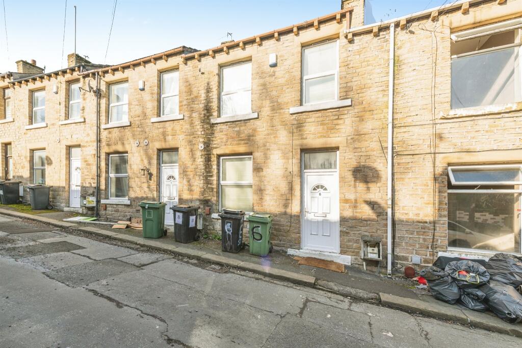 Main image of property: Moss Street, Newsome, Huddersfield