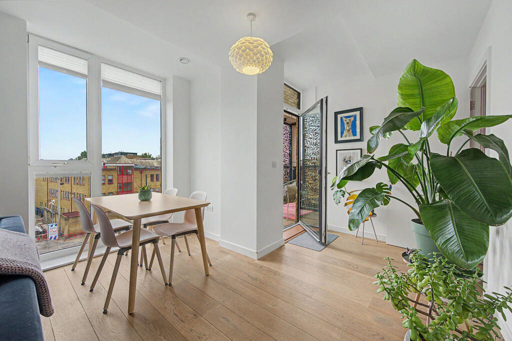Apartment in London - View 2