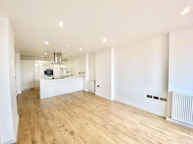 Apartment in London - View 4