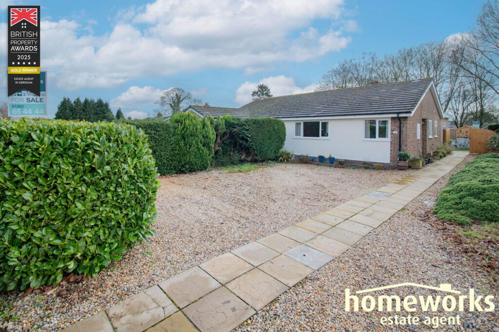 Main image of property: Tipton Close, Dereham, NR19 1EH