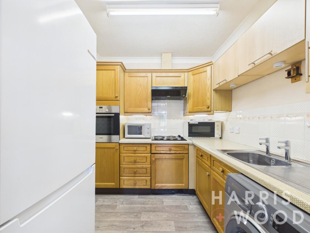 Apartment in Colchester, New Town - View 5
