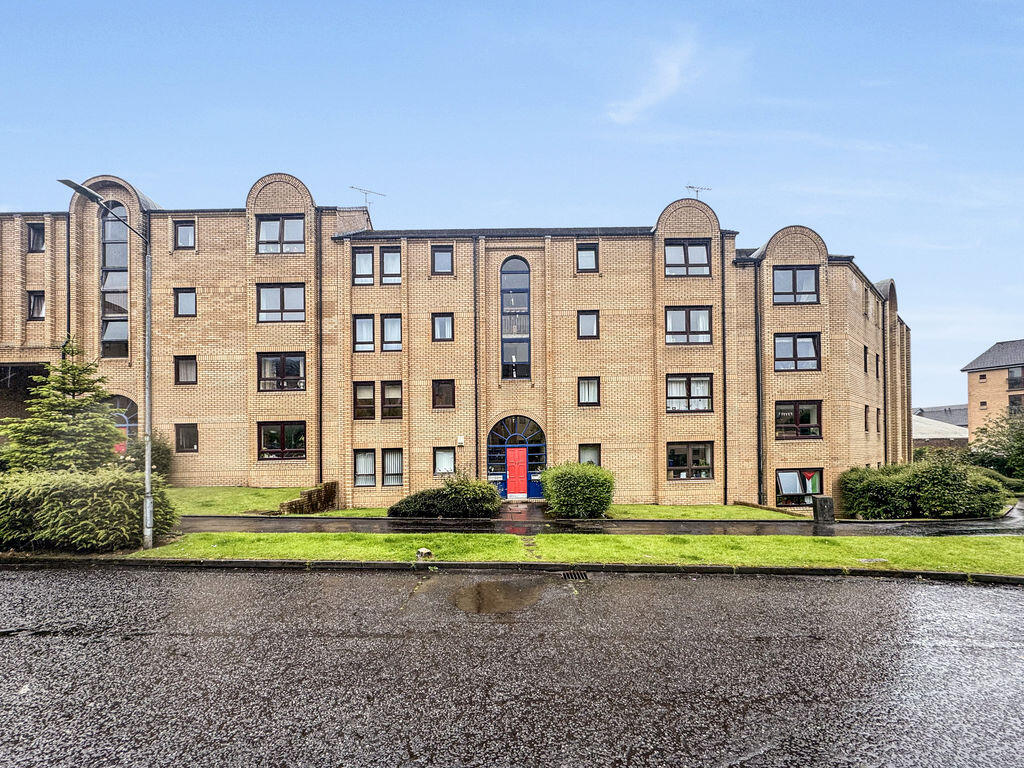 1-bed flat on Lumsden Street, Yorkhill, £129,995