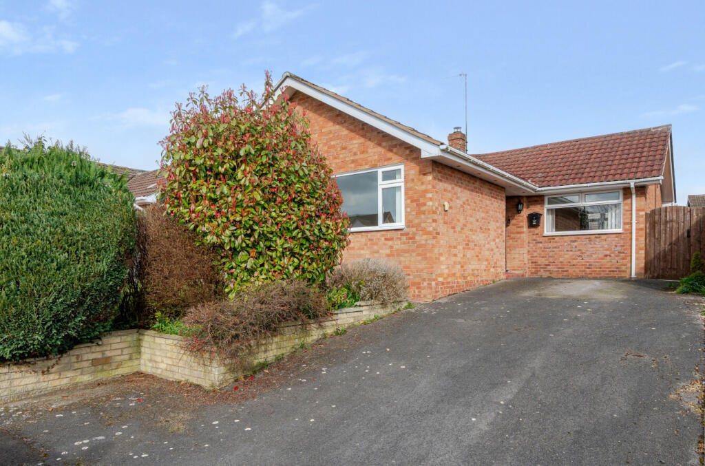 Main image of property: The Mayalls, Twyning, Tewkesbury