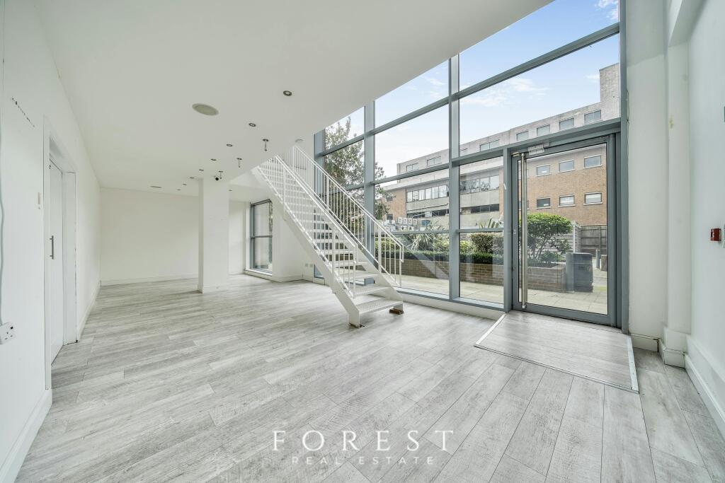 Main image of property: 4 Wilmington Close, Watford, WD18 0AF