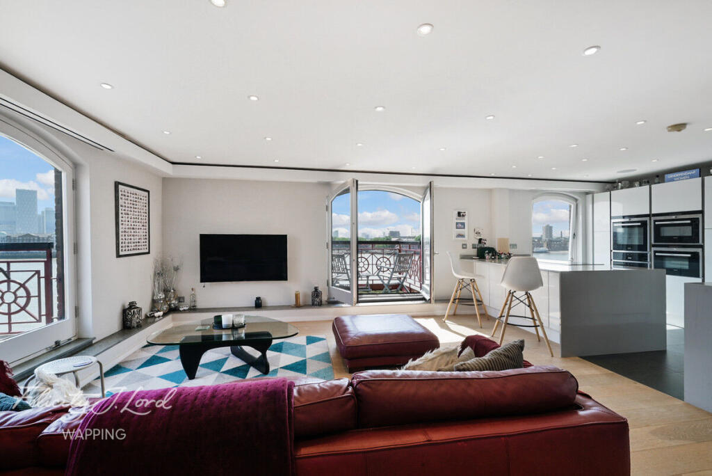 Main image of property: Trafalgar Court, Wapping Wall, London E1W