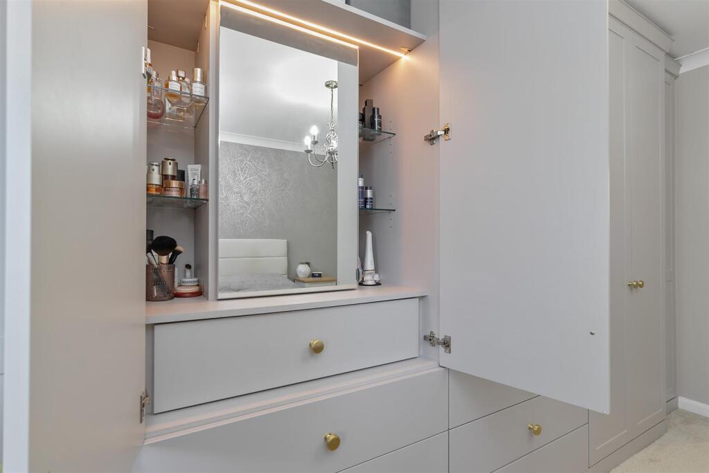 Additional image 14 of Townsend Drive, St. Albans