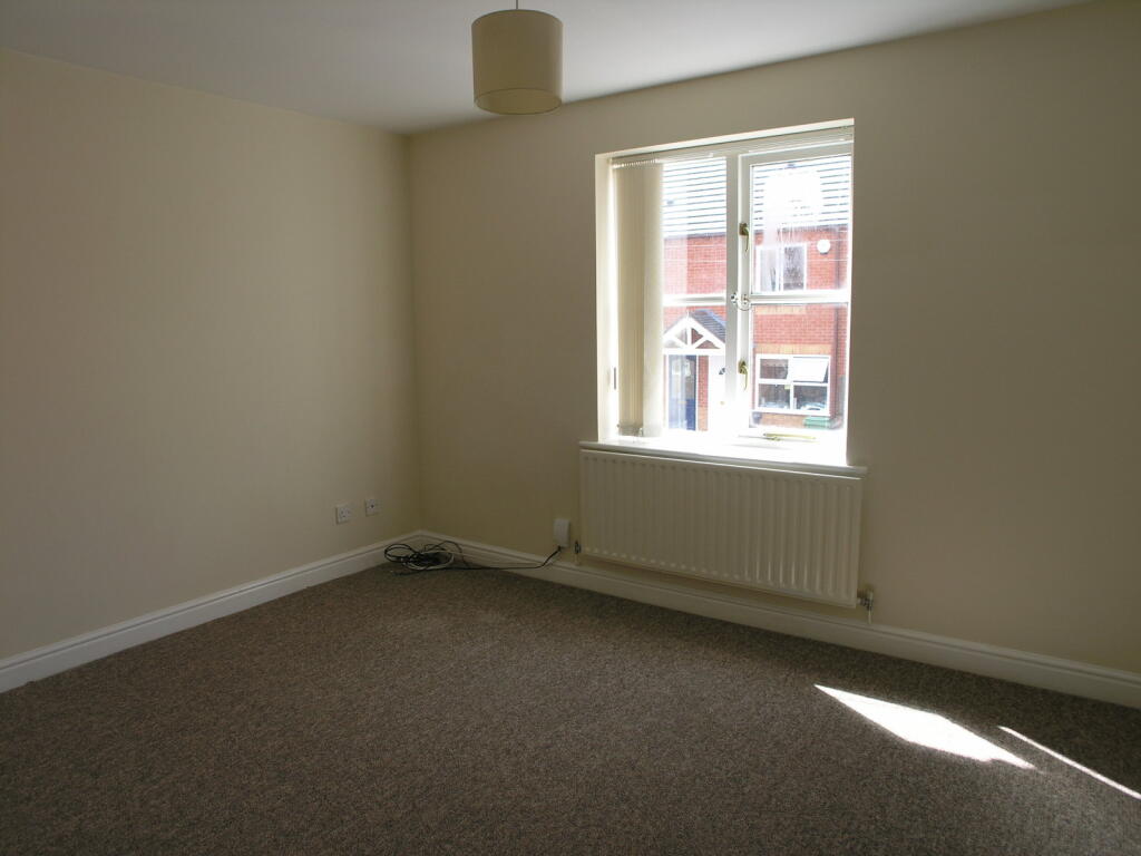 House in Dudley - More