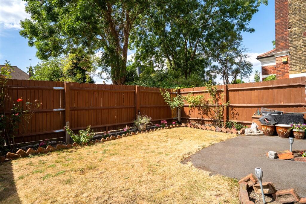 Leigham Court Road, London, SW16 photo 3