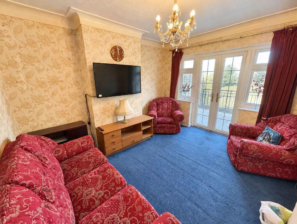 House in London - View 5