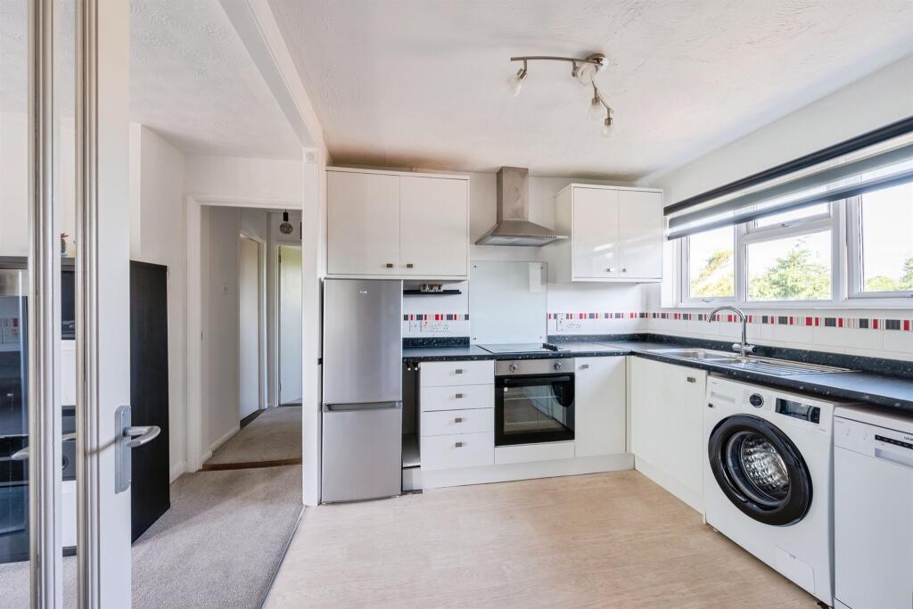 Apartment in Swindon, Corsham - View 4