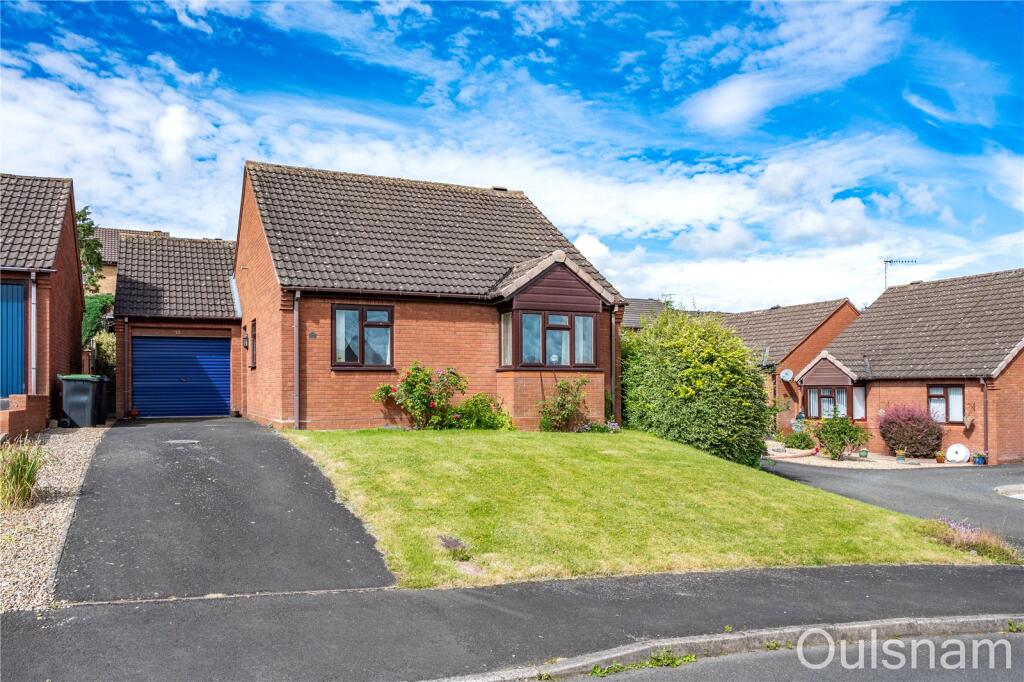 Main image of property: Fairoak Drive, Bromsgrove, Worcestershire, B60