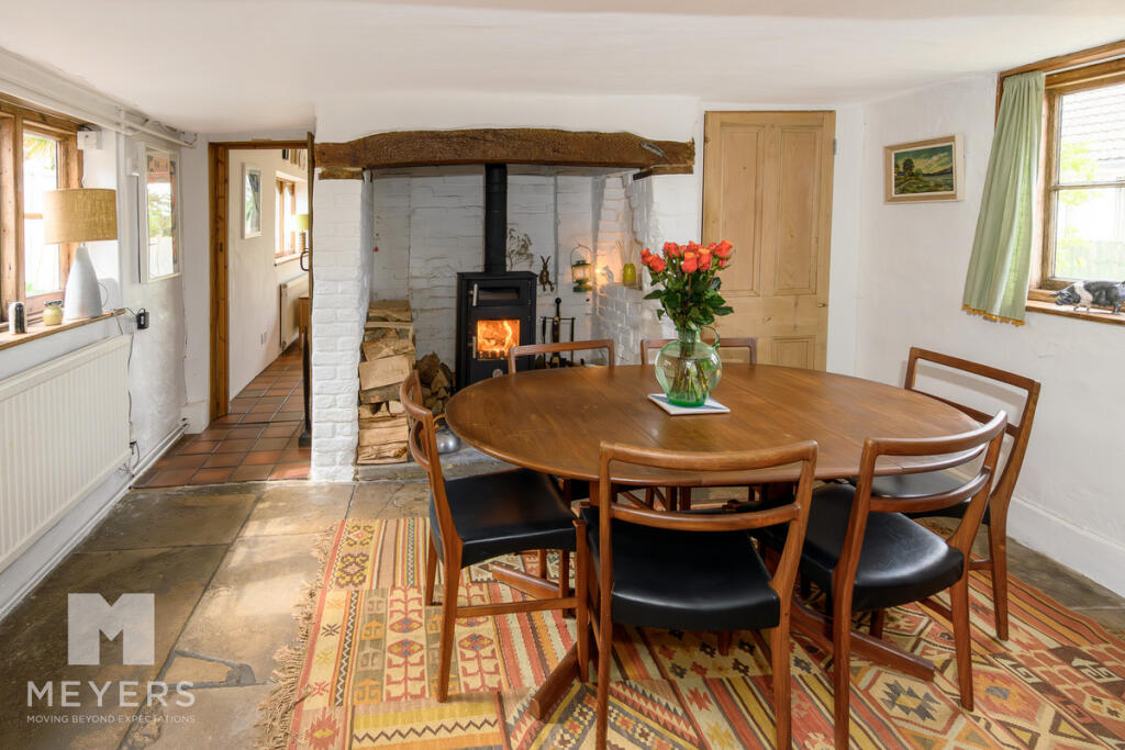 House in New Forest, Ringwood - View 4