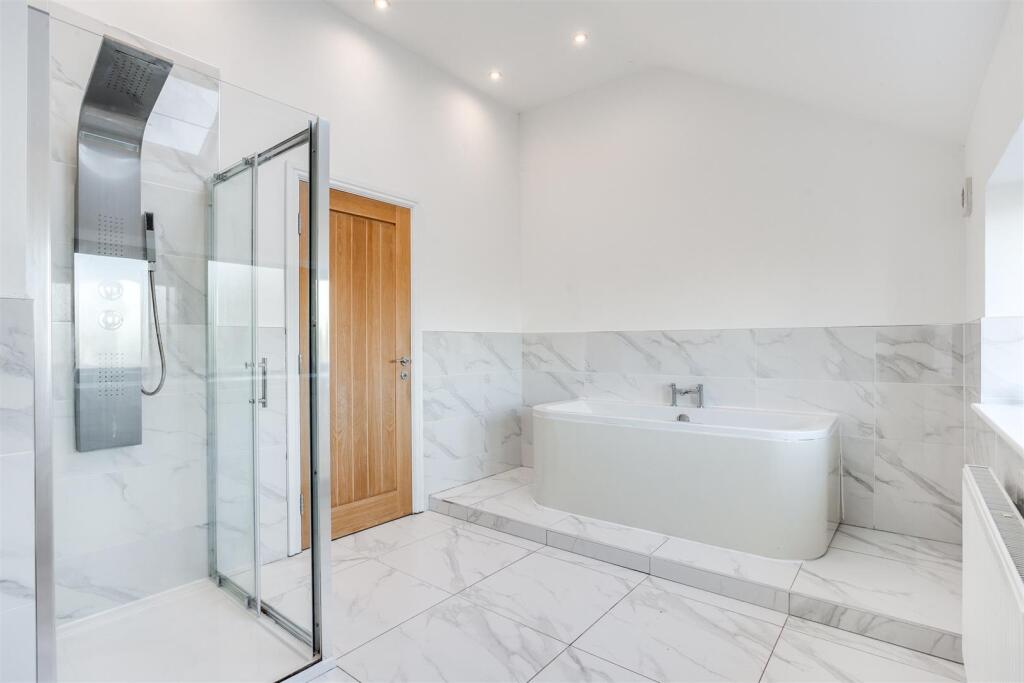 Additional image 5 of Cliff Hollins Lane, Oakenshaw, Bradford