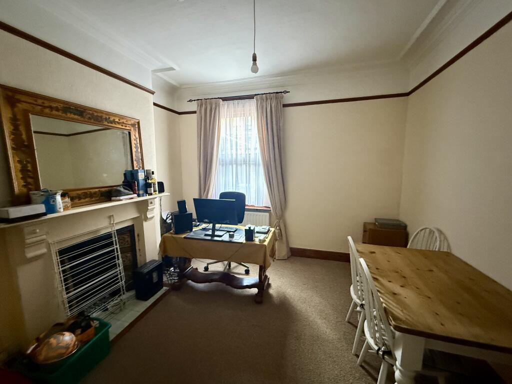 House in Sheffield, Owlerton, Hillsborough - View 5