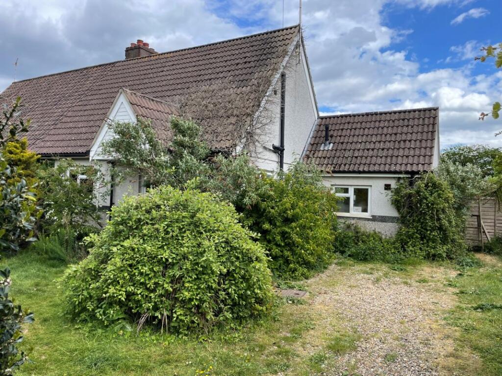 Main image of property: 62 Grange Close, Hoveton, Norwich, Norfolk, NR12 8EA