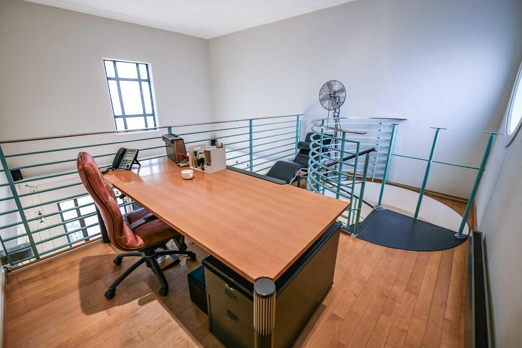 Second Floor Offi...