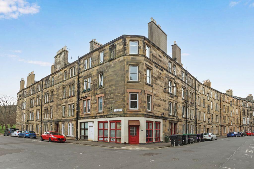 Main image of property: 17 (flat 11), Waverley Park, Abbeyhill, Edinburgh, EH8 8ER